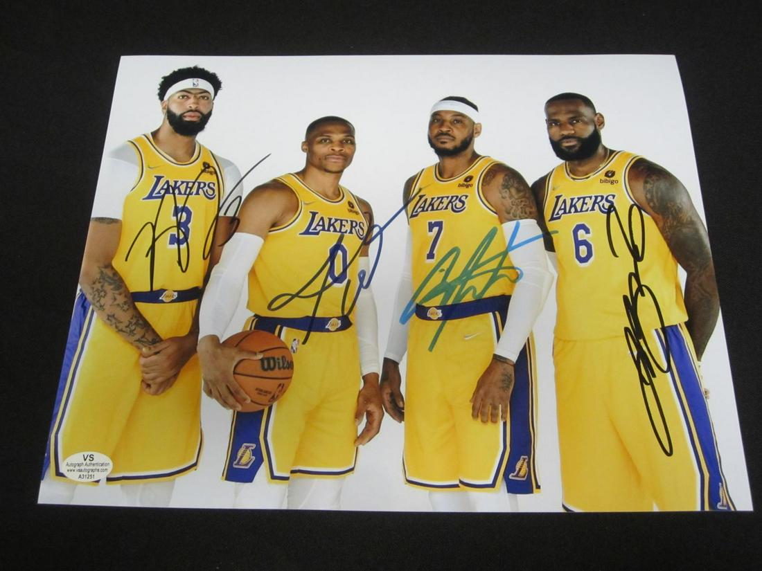 Lebron James & Others Signed 8x10 Photo COA (1 of 2)