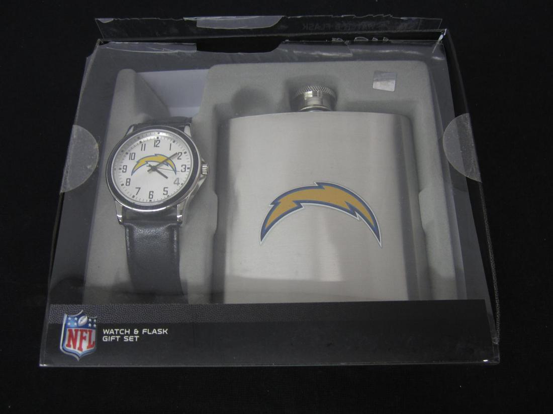 NFL Chargers Watch & Flask Gift Set: NFL Chargers Watch & Flask Gift Set