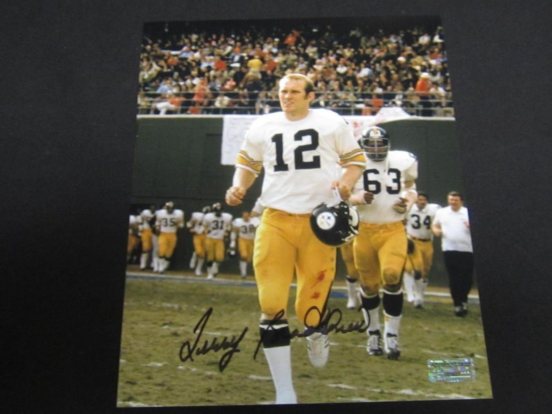 TERRY BRADSHAW AUTOGRAPHED 8X10 PHOTO W/COA (1 of 2)