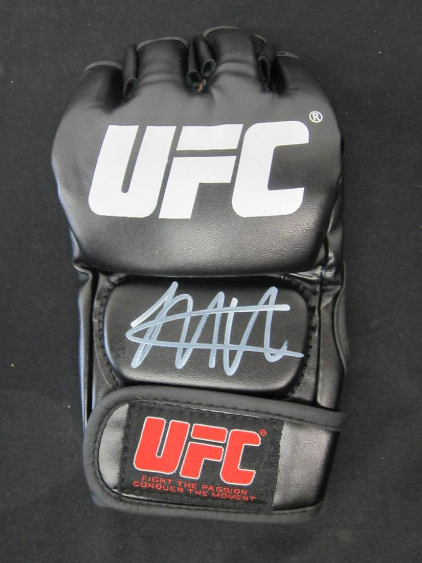 KHABIB AUTOGRAPHED UFC GLOVE W/COA: KHABIB AUTOGRAPHED UFC GLOVE WITH COA