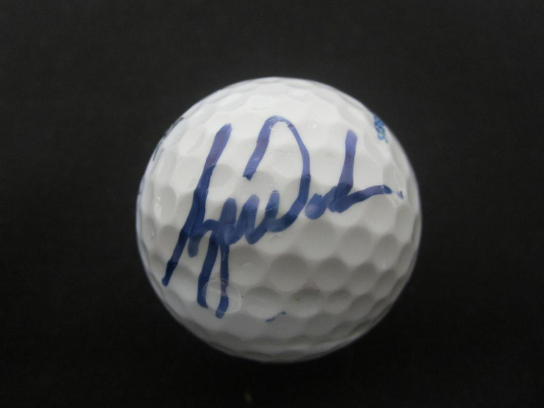TIGER WOODS AUTOGRAPHED GOLF BALL W/COA: TIGER WOODS AUTOGRAPHED GOLF BALL WITH COA