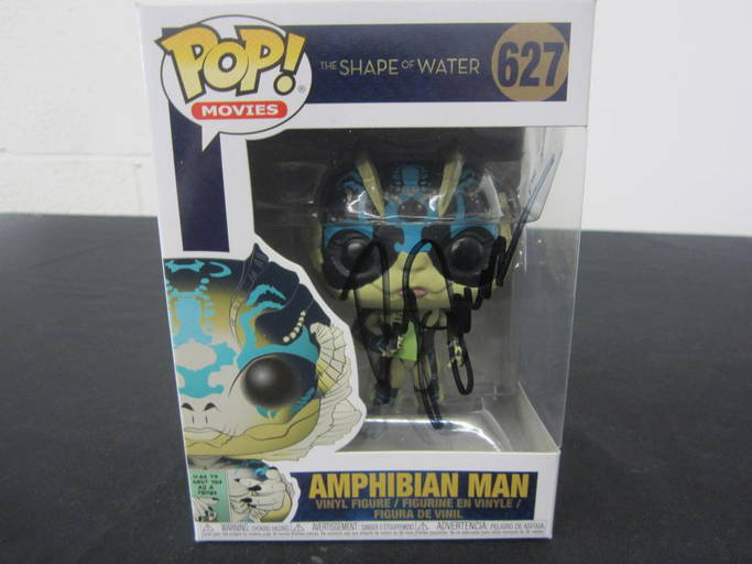 Doug Jones Signed Funko Pop Box COA Sep 03, 2022 Ice House in OH