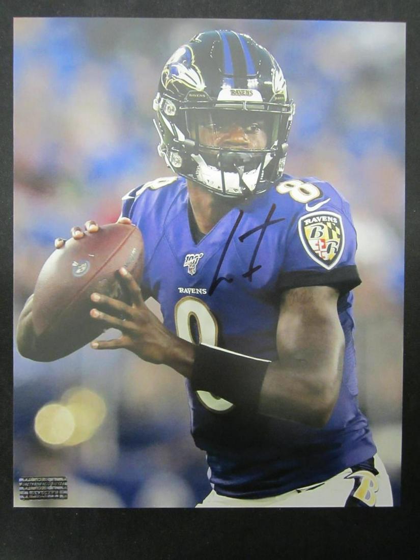 LAMAR JACKSON AUTOGRAPHED 8X10 PHOTO W/COA (1 of 2)