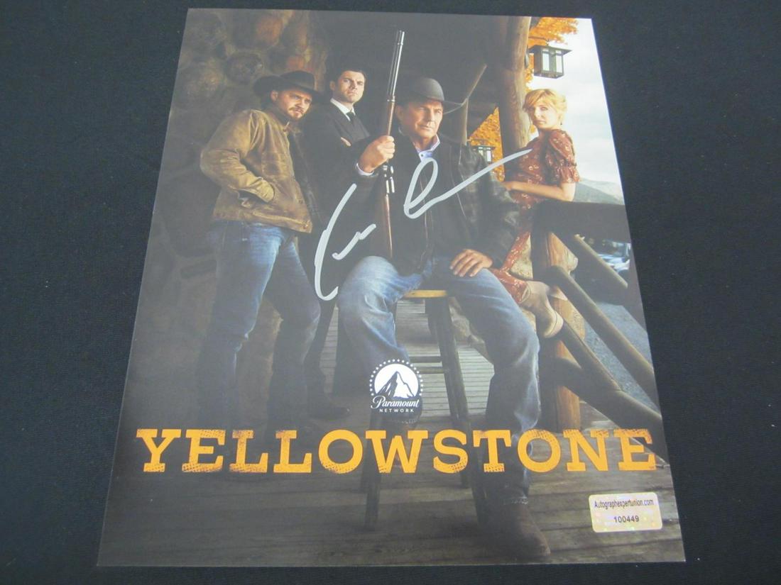 KEVIN COSTNER AUTOGRAPHED 8X10 PHOTO W/COA (1 of 2)