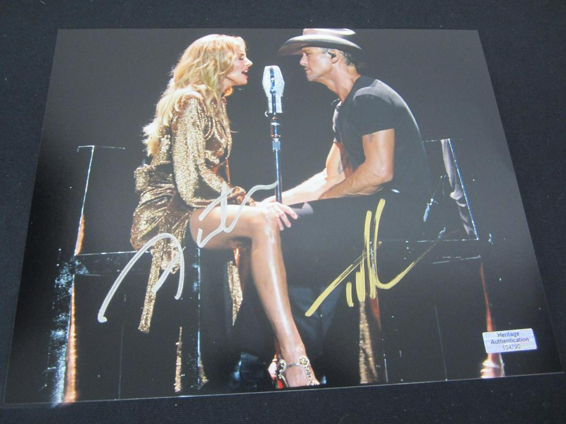 FAITH HILL/TIM MCGRAW AUTOGRAPHED 8X10 PHOTO W/COA (1 of 2)