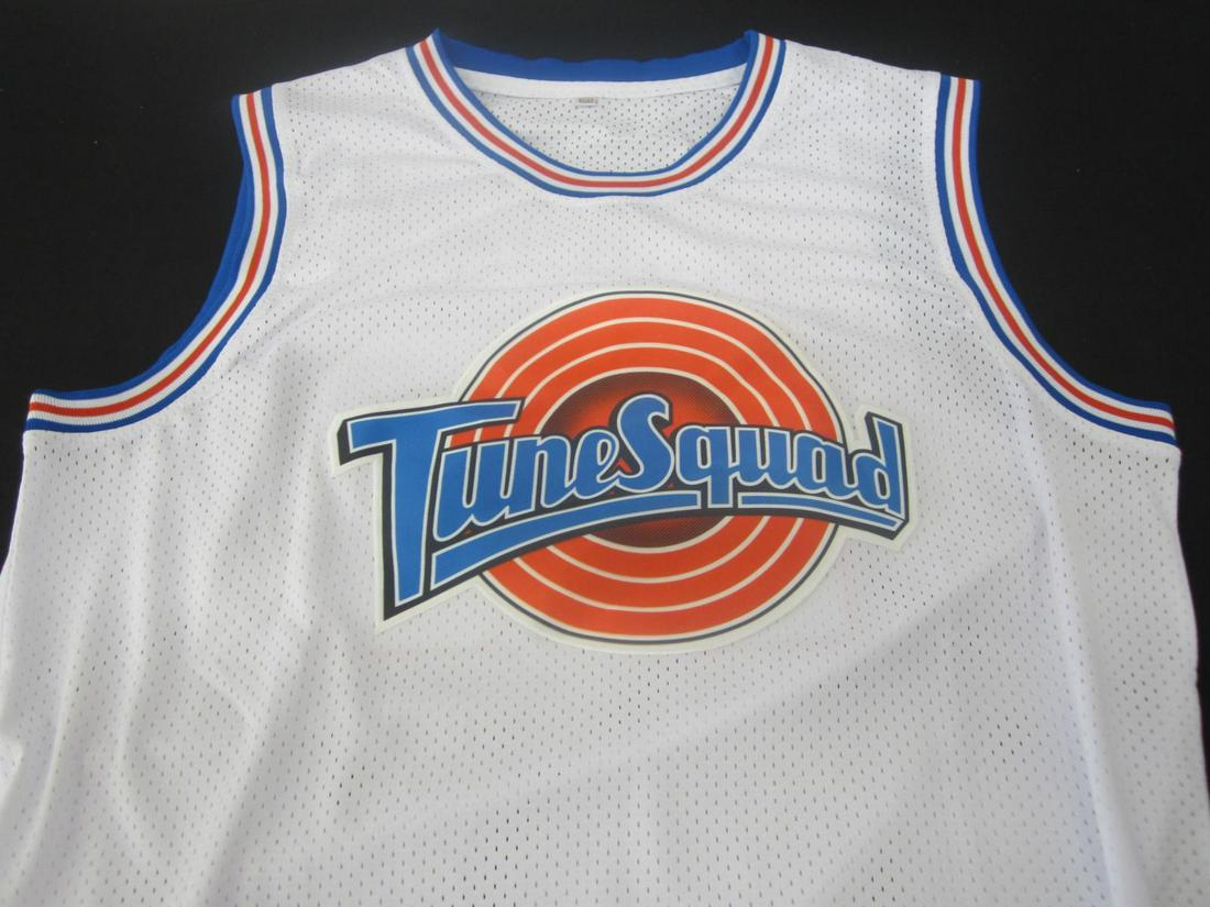 MICHAEL JORDAN AUTOGRAPHED TUNE SQUAD JERSEY W/COA (1 of 4)
