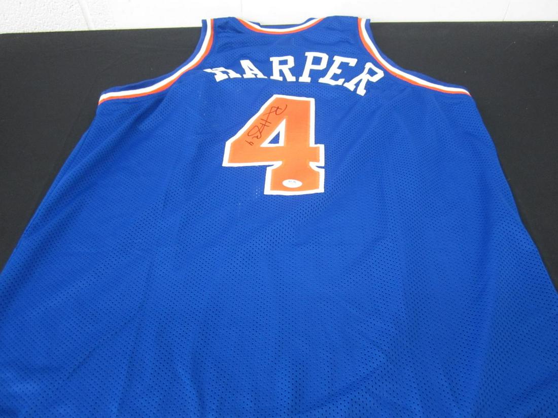 RON HARPER SIGNED JERSEY W/ PSA COA: THIS IS A WONDERFUL AUTOGRAPH ITEM. THIS ITEM HAS BEEN PROFESSIONALLY AUTHENTICATED AND COMES WITH A COA. PLEASE CHECK OUR OTHER ITEMS FOR A WIDE RANGE OF COLLECTIBLES!