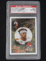 2021 PATRICK MAHOMES KING OF CARDS GEM MINT 9.5
