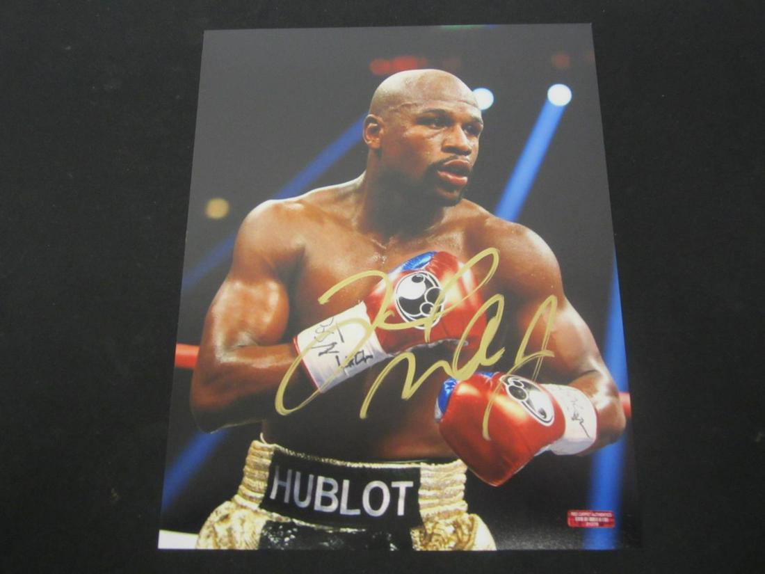 FLOYD MAYWEATHER SIGNED 8X10 PHOTO W/COA (1 of 2)