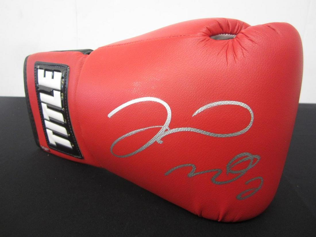 Floyd Mayweather Signed Boxing Glove COA (1 of 2)