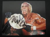 HULK HOGAN SIGNED 8X10 PHOTO W/COA