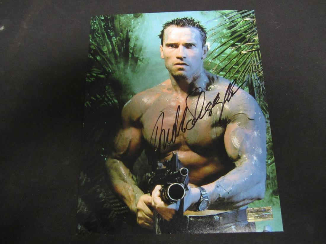 SCHWARZENEGGER SIGNED 8X10 PHOTO W/COA (1 of 2)
