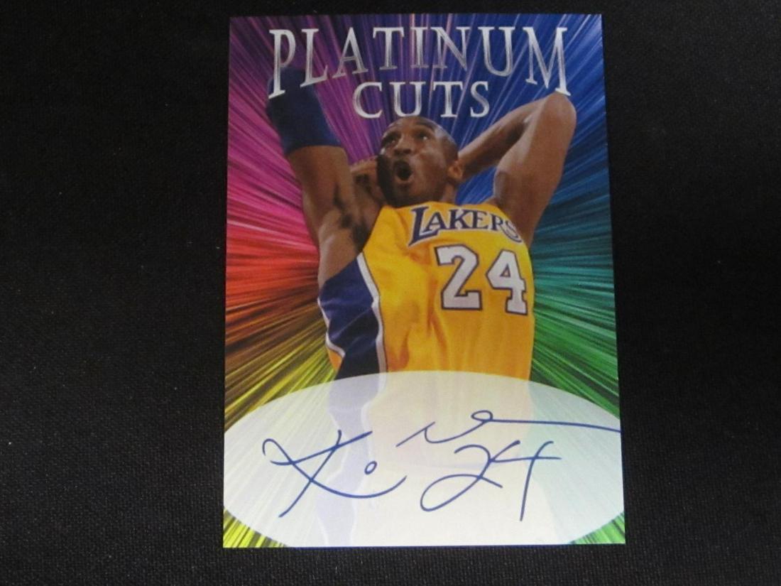 KOBE BRYANT PLATINUM CUTS NOVELTY CARD (1 of 2)