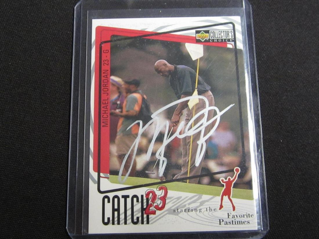 MICHAEL JORDAN SIGNED TRADING CARD W/COA (1 of 2)