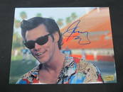JIM CARREY SIGNED 8.5X11 PHOTO W/COA