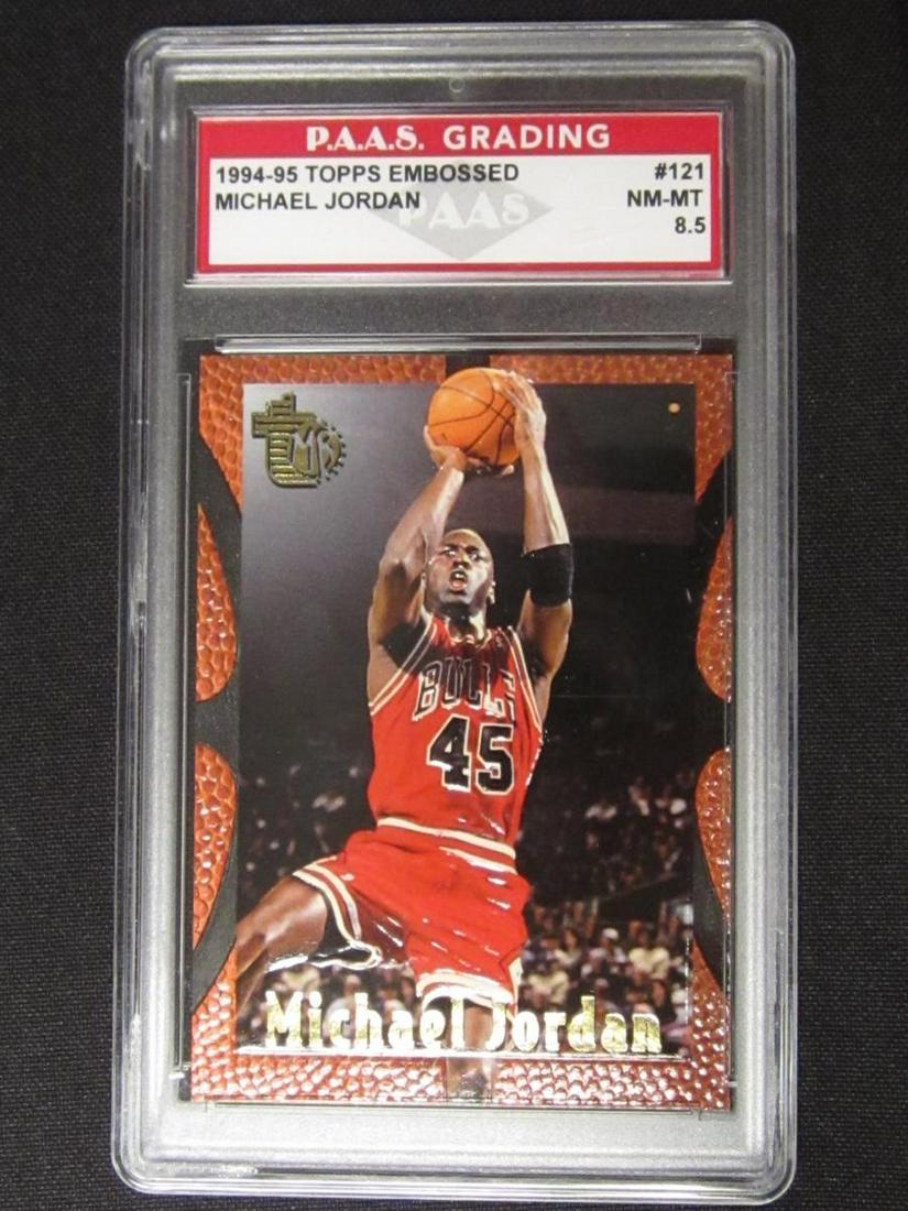 1994-95 TOPPS MICHAEL JORDAN NM-MT 8.5: 1994-95 TOPPS EMBOSSED MICHAEL JORDAN NM-MT 8.5 PAAS