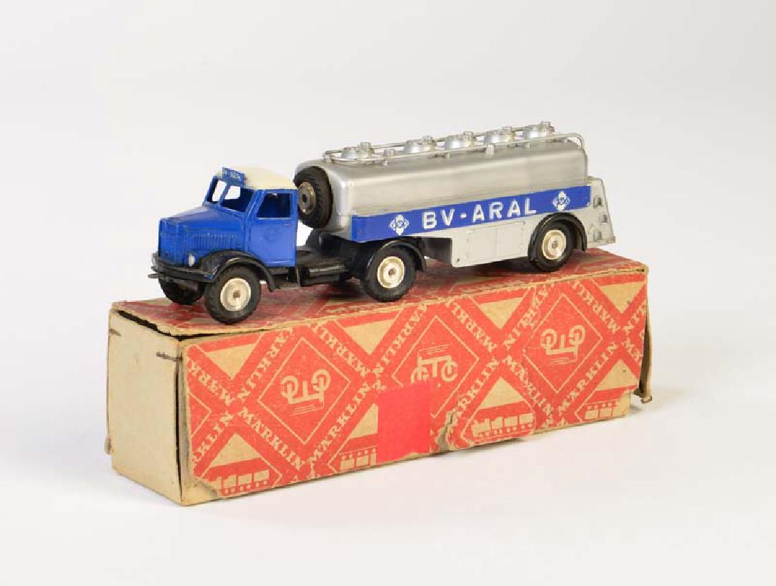 Marklin, Tank LKW BV Aral (1 of 1)