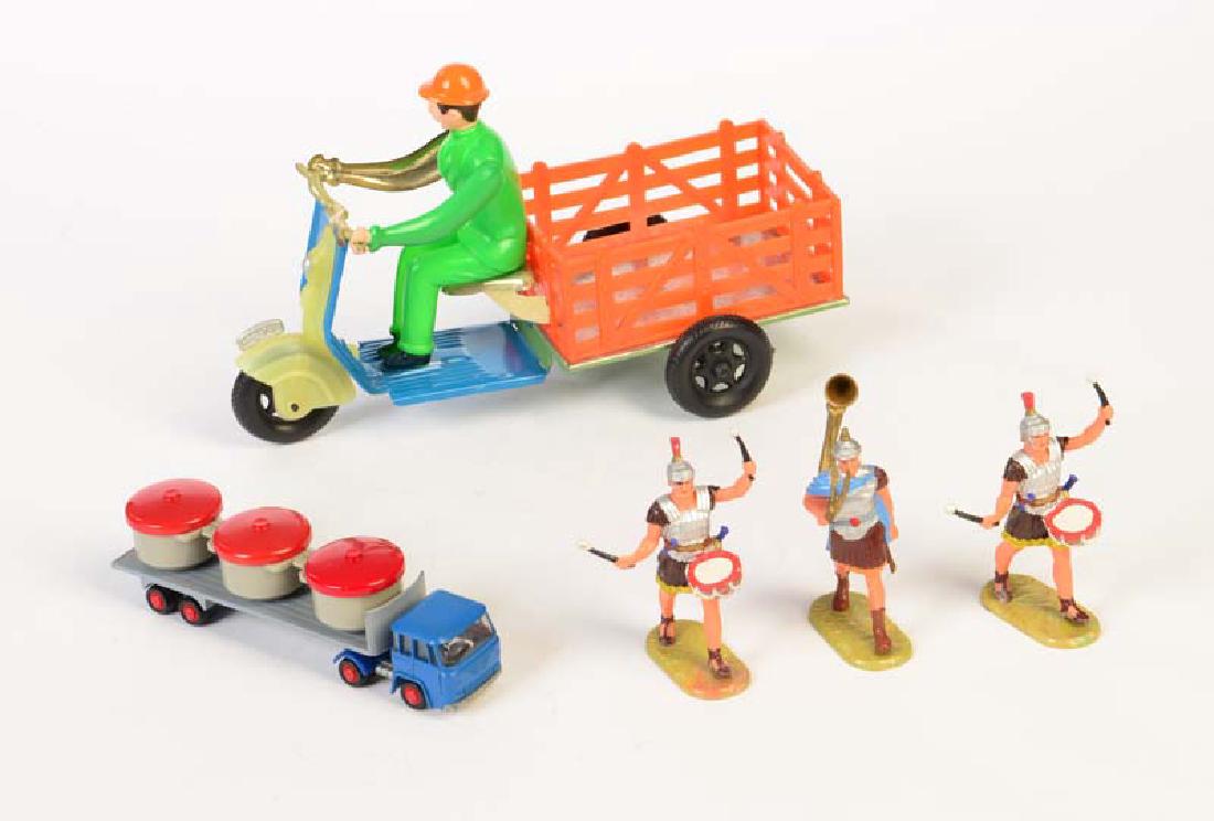 Pepe, Schuco + Elastolin, Vespa Liefermotorrad, 3 (1 of 1)