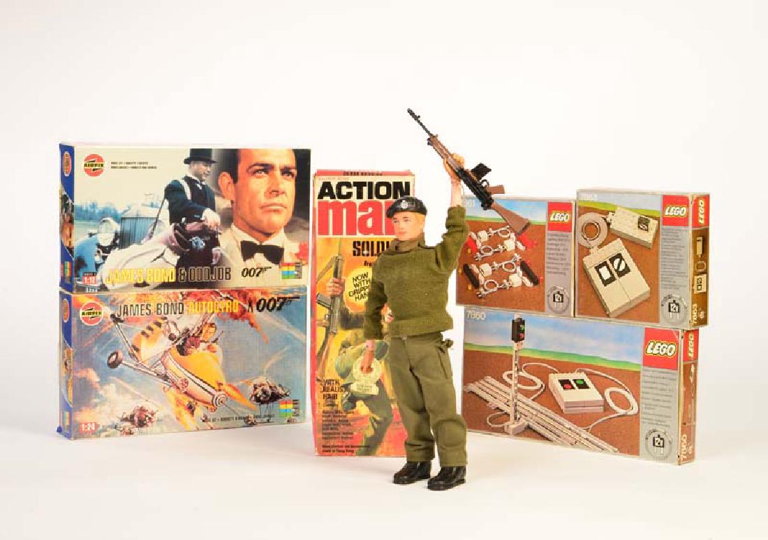 Lego, Airfix u.a., Konvolut Spielzeug: Lego, Airfix u.a., Konvolut Spielzeug, Fundgrube, meist neuwertig