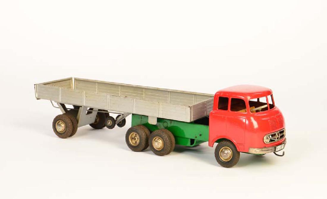 CKO, Mercedes LKW + Anhaenger (1 of 1)