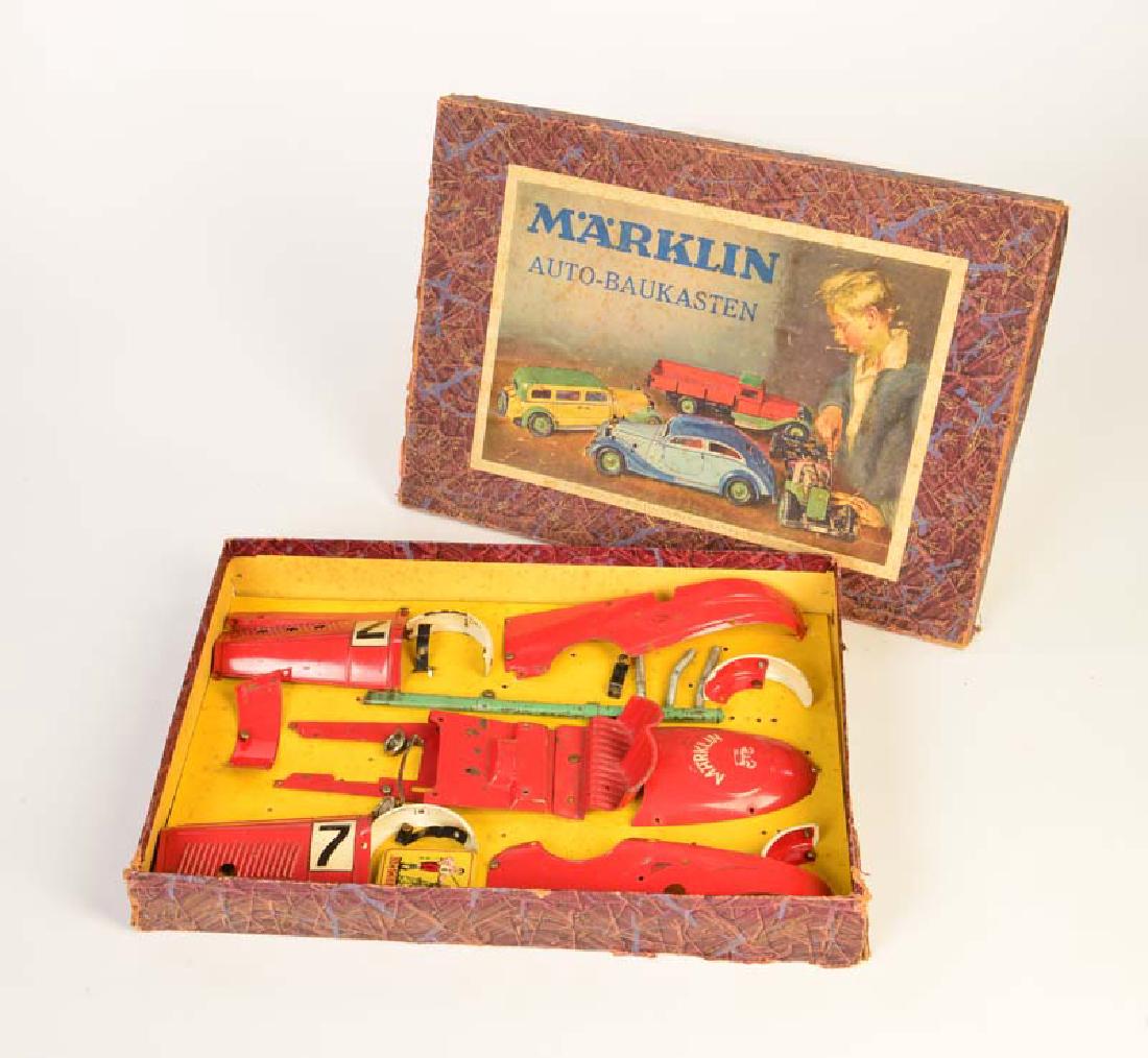 Marklin, Autobaukasten Rennwagen (1 of 1)