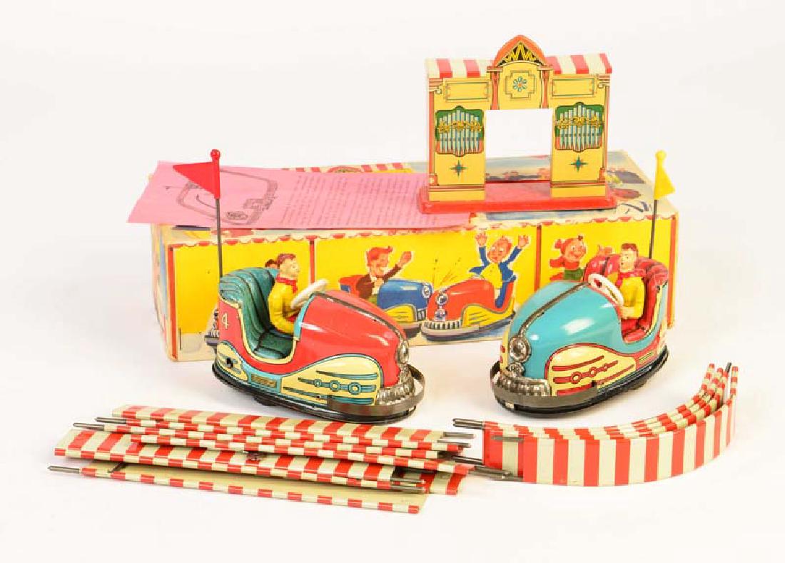 Hoch + Bechmann, Autoscooter (1 of 1)