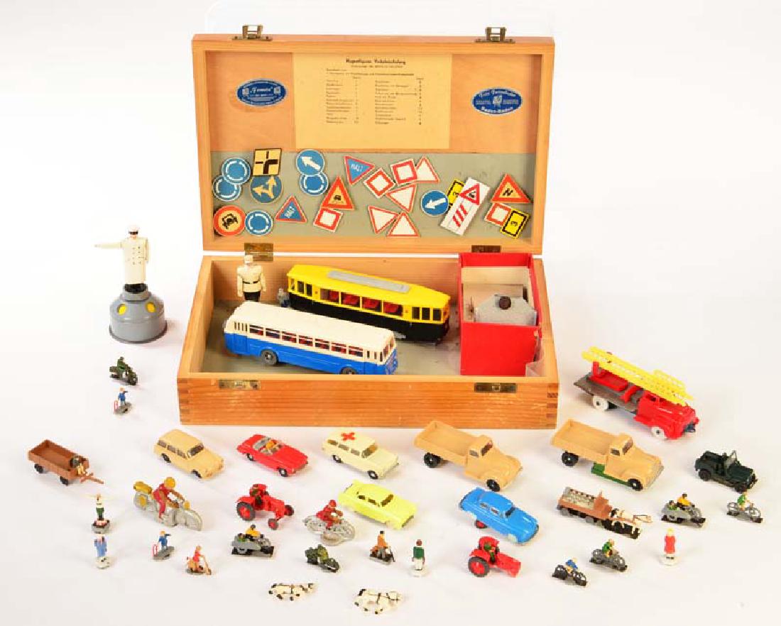 Siku, Fahrschule + Schuco Flic (1 of 1)