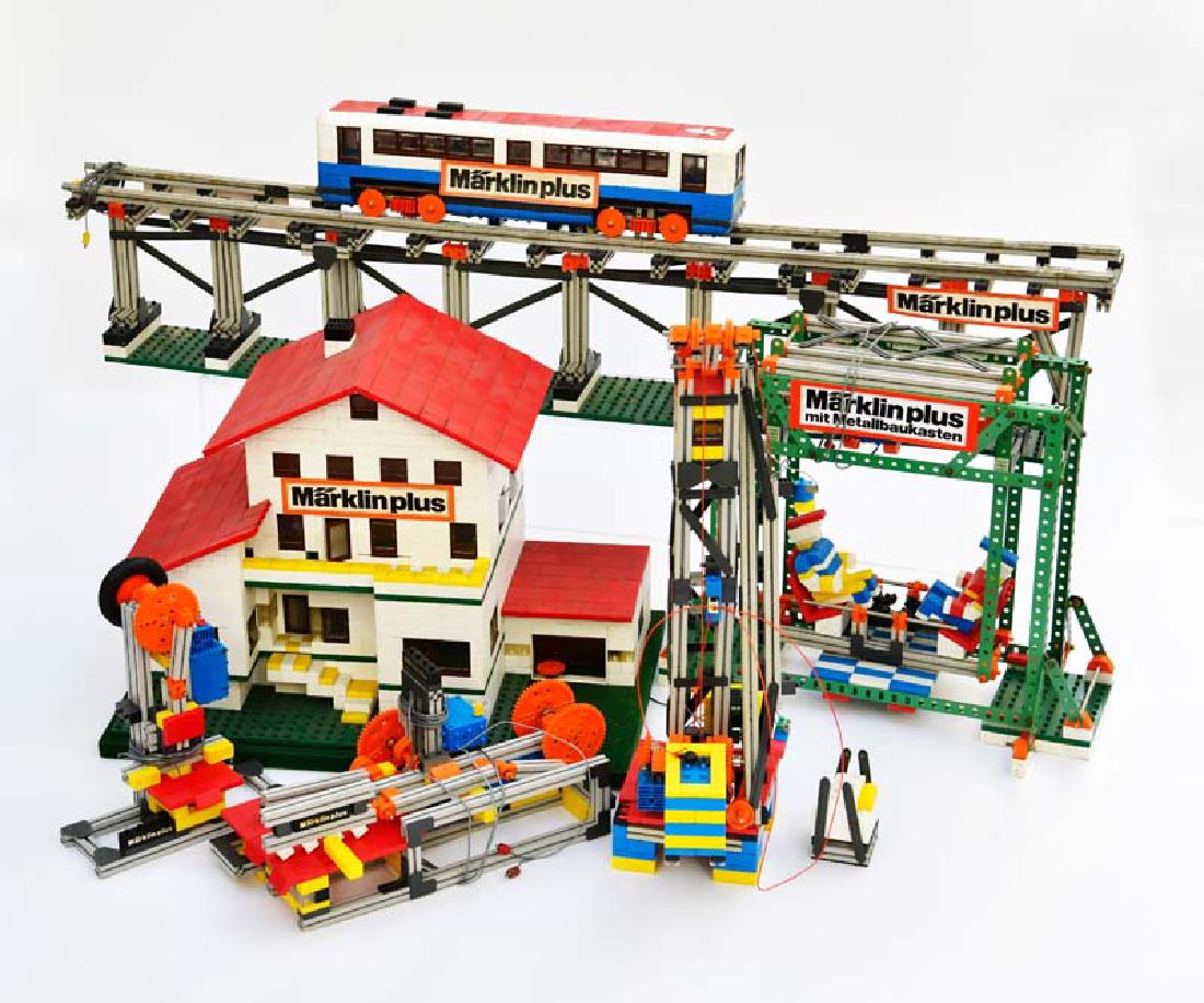 Marklin, Marklin Plus Schaufenster + Werbemodelle (1 of 1)