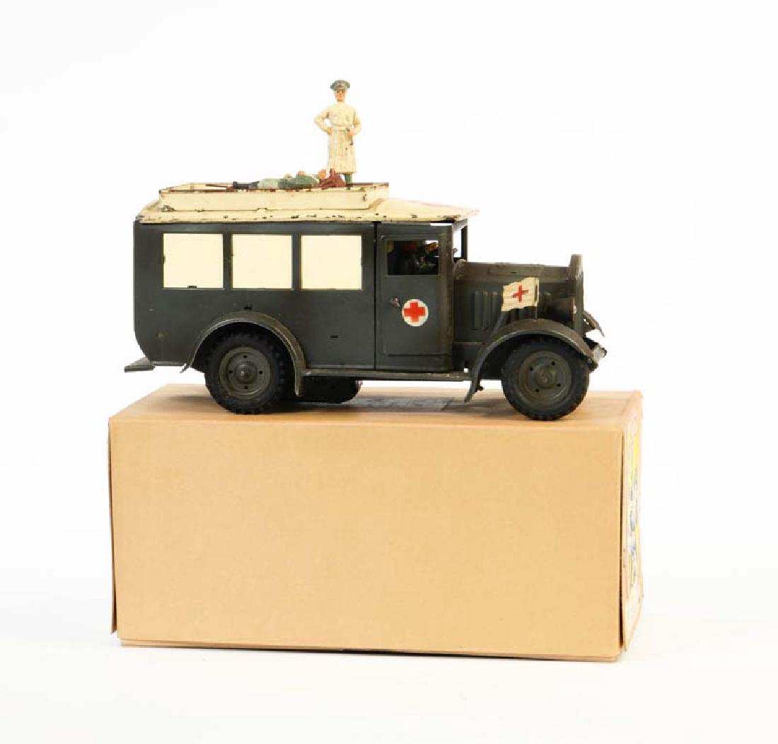 Hausser, Sanitaetskraftwagen grau (1 of 1)