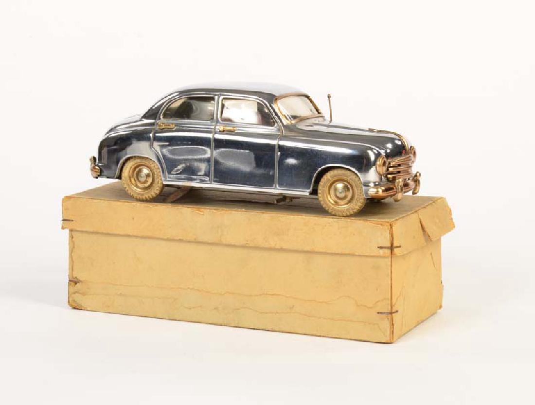 Ingap, Limousine (1 of 1)