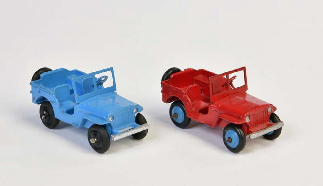 Dinky Toys, 2 Jeeps (1 of 1)