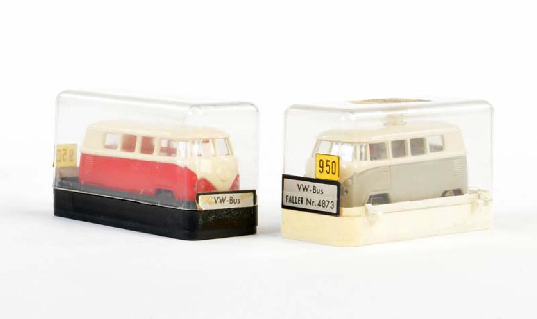 Faller, 2x VW Bus fuer AMS Bahn (1 of 1)