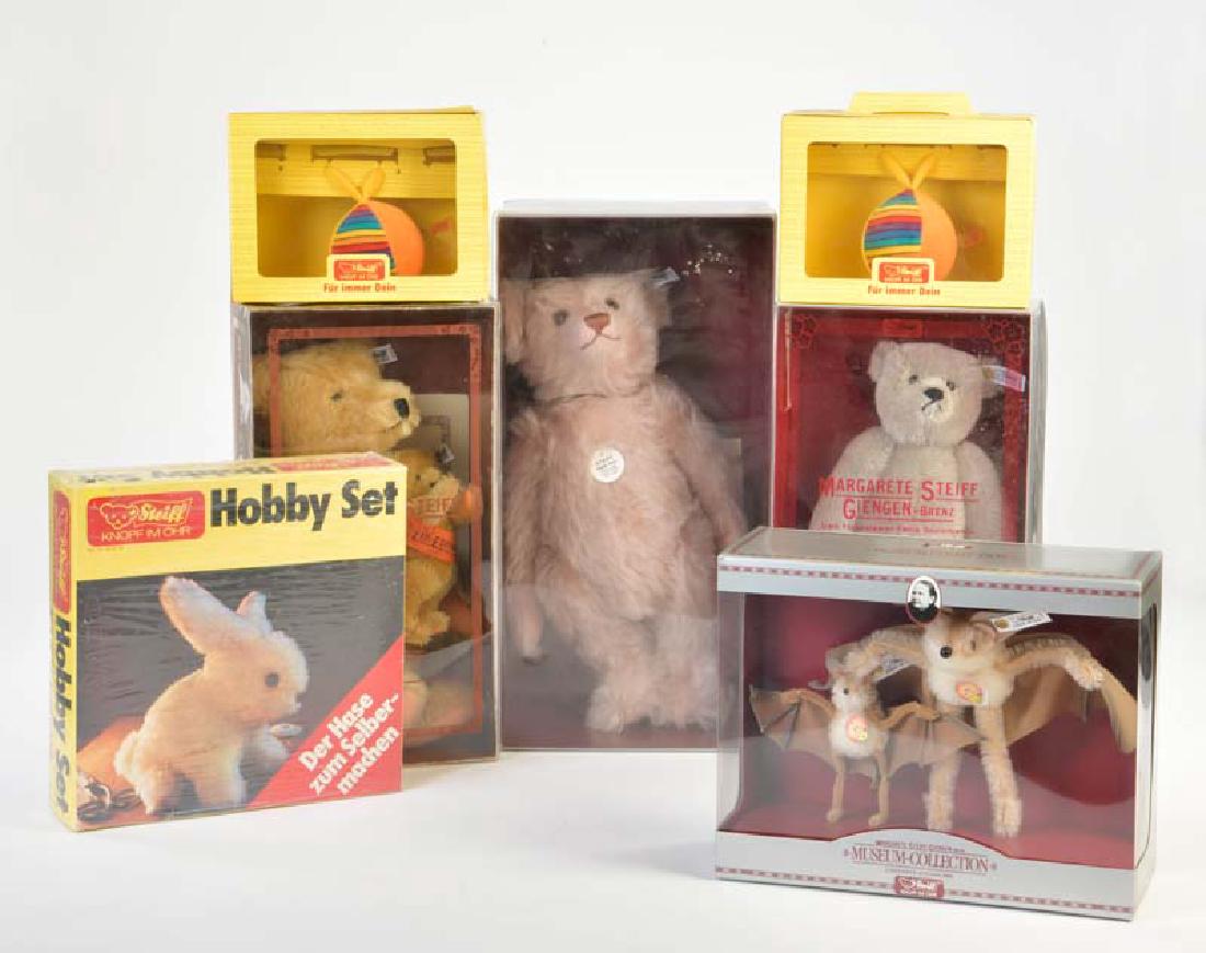 Steiff, Hobby Set, 2 Baelle, 3 Museumsbaeren + 2 (1 of 1)