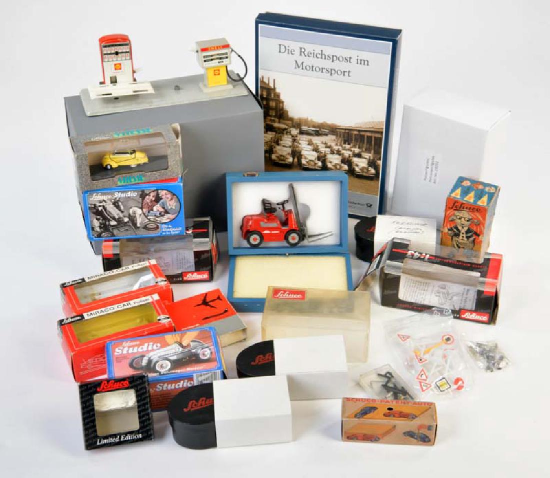 Schuco u.a., Konvolut Spielzeug + Leerkartons (1 of 1)