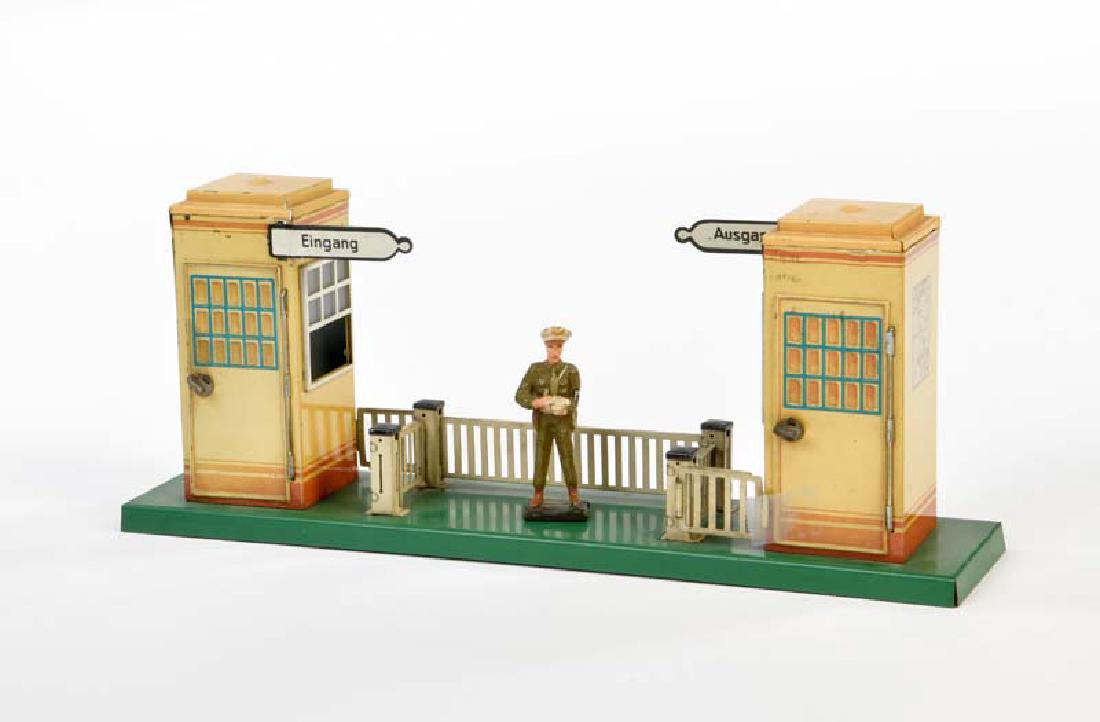 Karl Bub, Durchgangssperre: Karl Bub, Barrier, Germany pw, tin, min. paint d., otherwise good condition