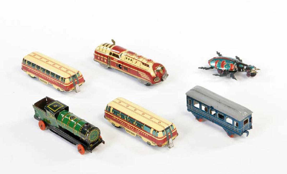 Pennytoy, 5 Zuege + Kaefer (1 of 1)