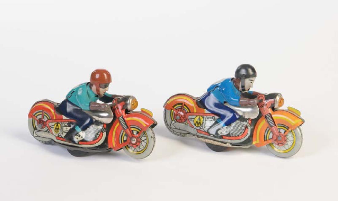 2 Motorraeder (Schuco Kopien) (1 of 1)