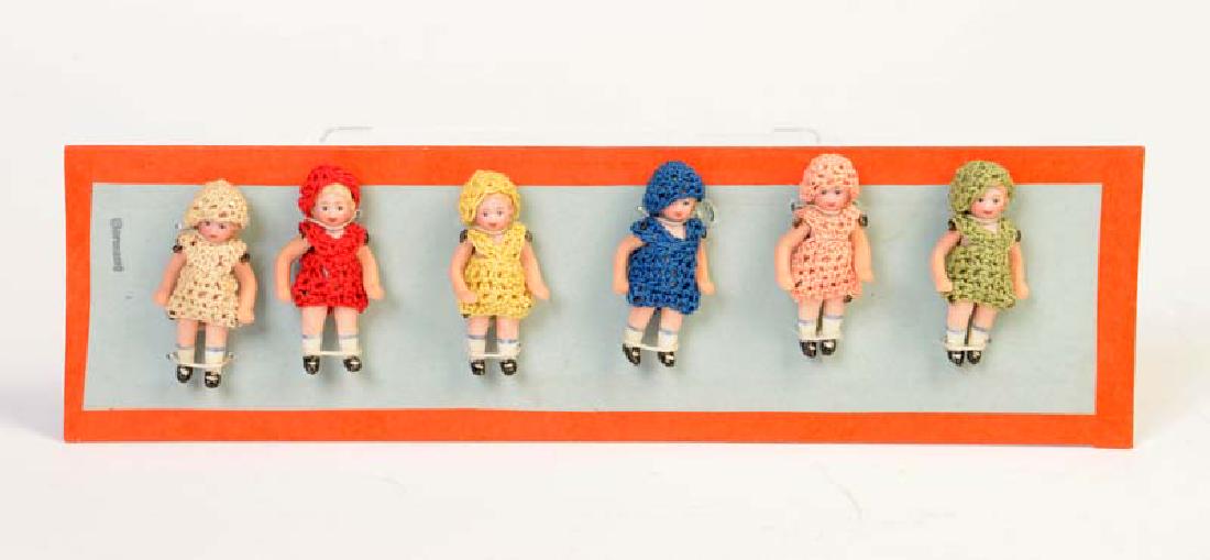 Hertwig, Musterkarte mit 6 Modepuppen (1 of 1)