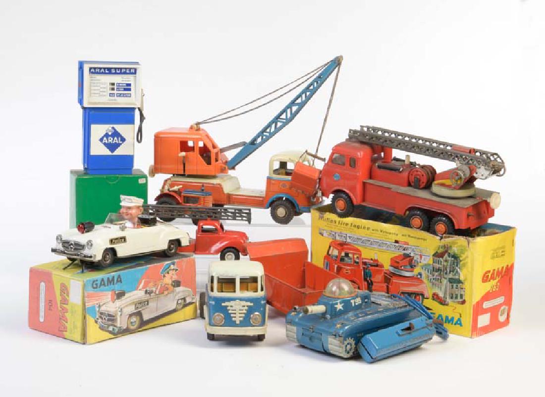 Gama, Konvolut Fahrzeuge (1 of 1)