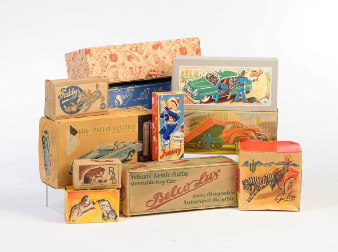 Konvolut Leerkartons (1 of 1)