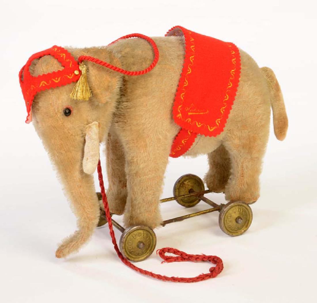 Schuco, Yes No Elefant (1 of 1)