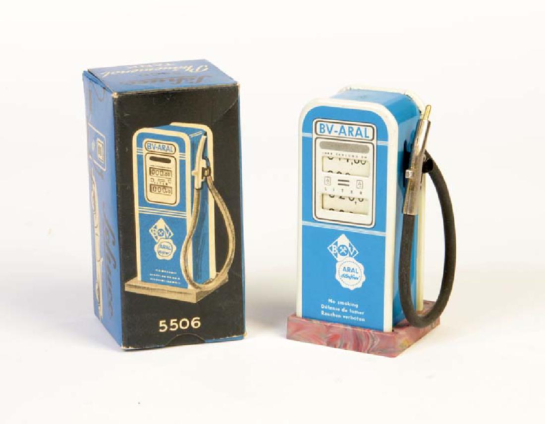 Schuco, Aral Zapfsaeule (1 of 1)