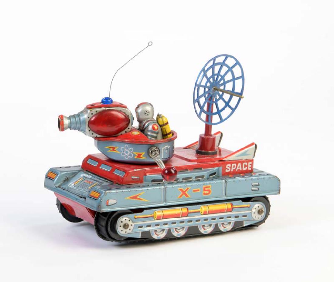 Space Fahrzeug X 5 (1 of 1)