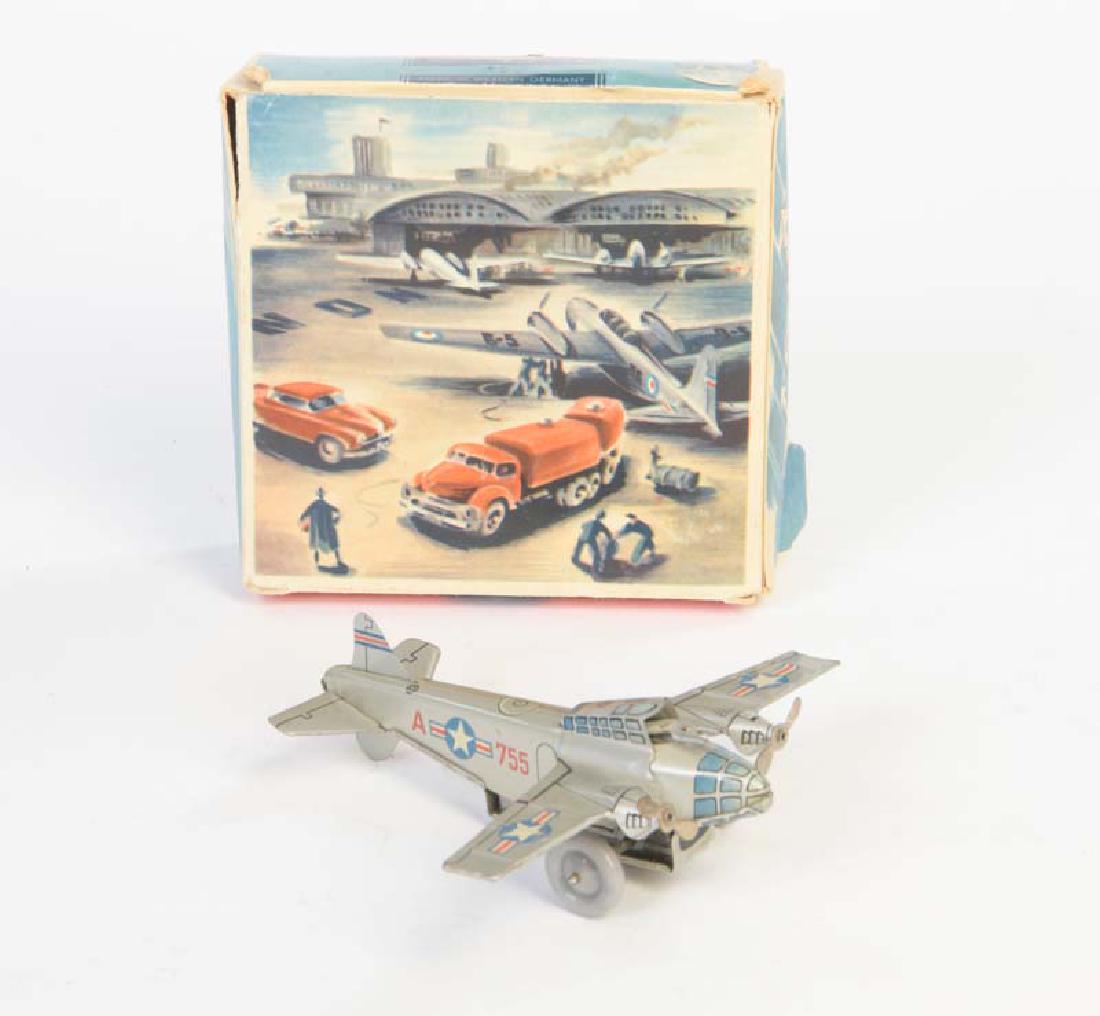 Arnold, Flugzeug A 755 (1 of 1)