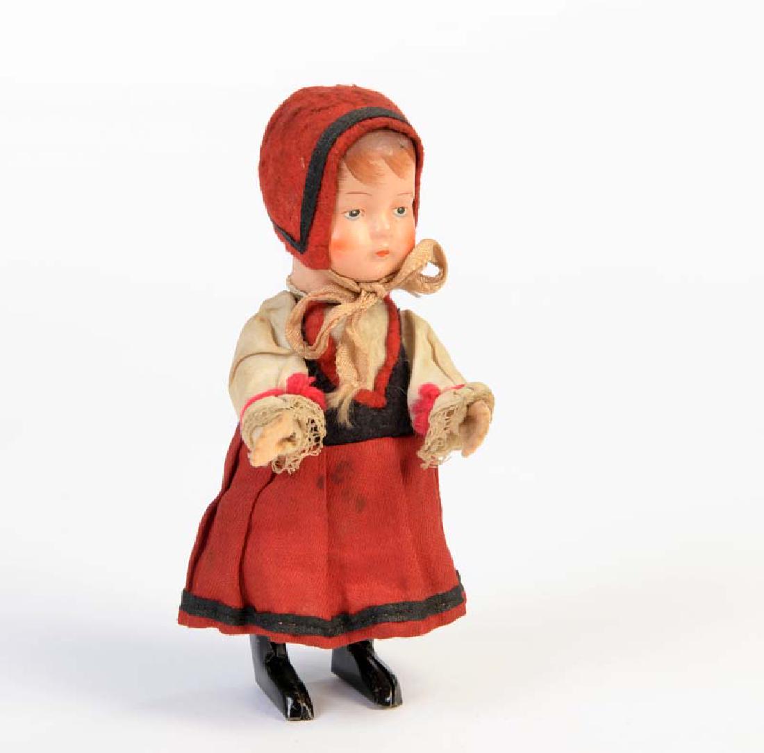 Schuco, Tanzfigur mit Porzellankopf (1 of 1)