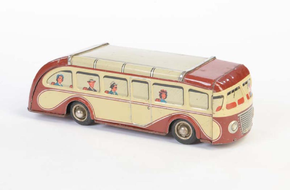 Arnold, Reisebus (1 of 1)