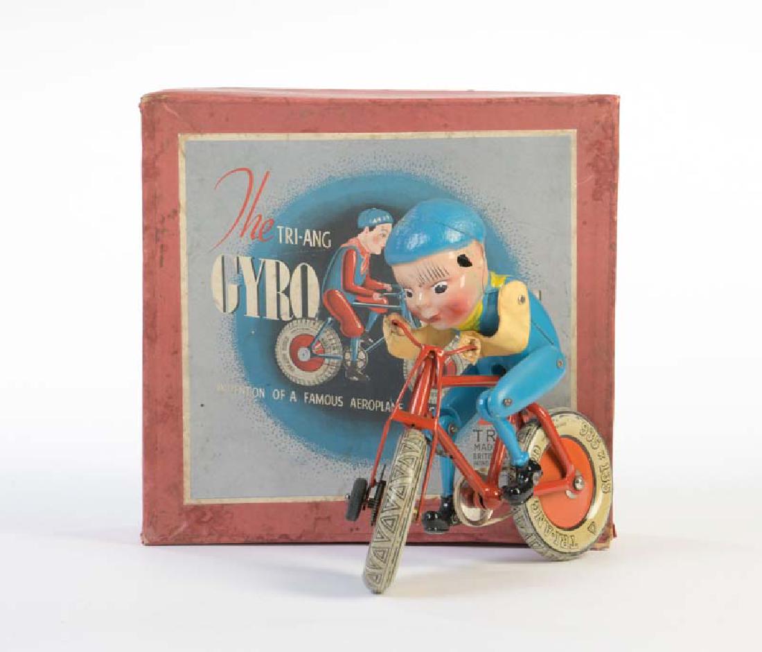 Triang, Gyro Cycle (1 of 1)