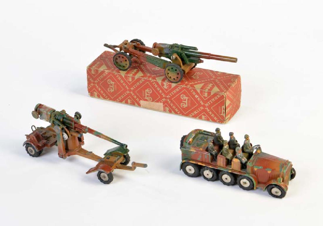 Marklin, Mannschaftswagen + 2 Geschuetze (1 of 1)