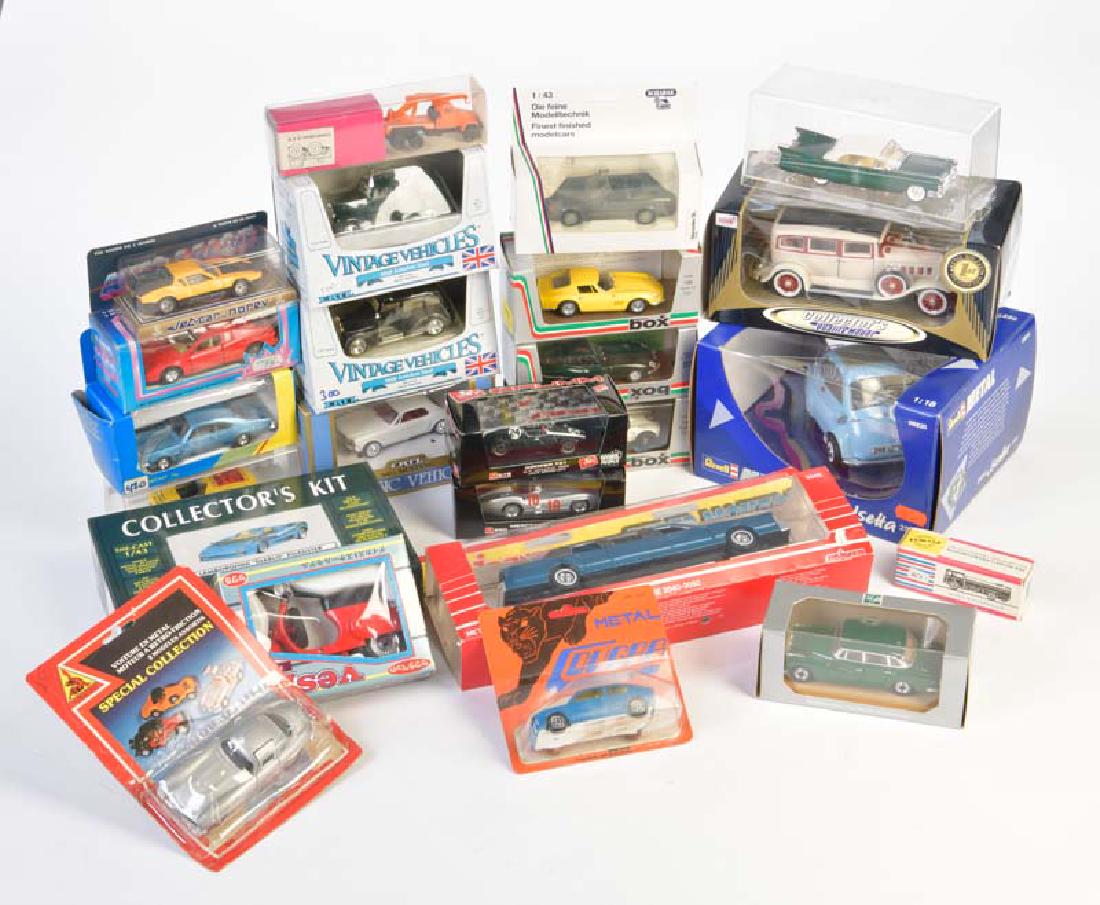 Trax, Norev u.a., Konvolut Modellautos (1 of 1)