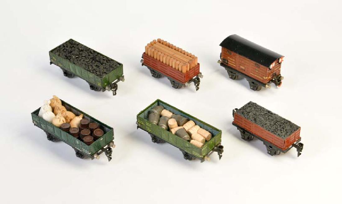 Marklin, 6 Gueterwagen + Zubehoer (1 of 1)